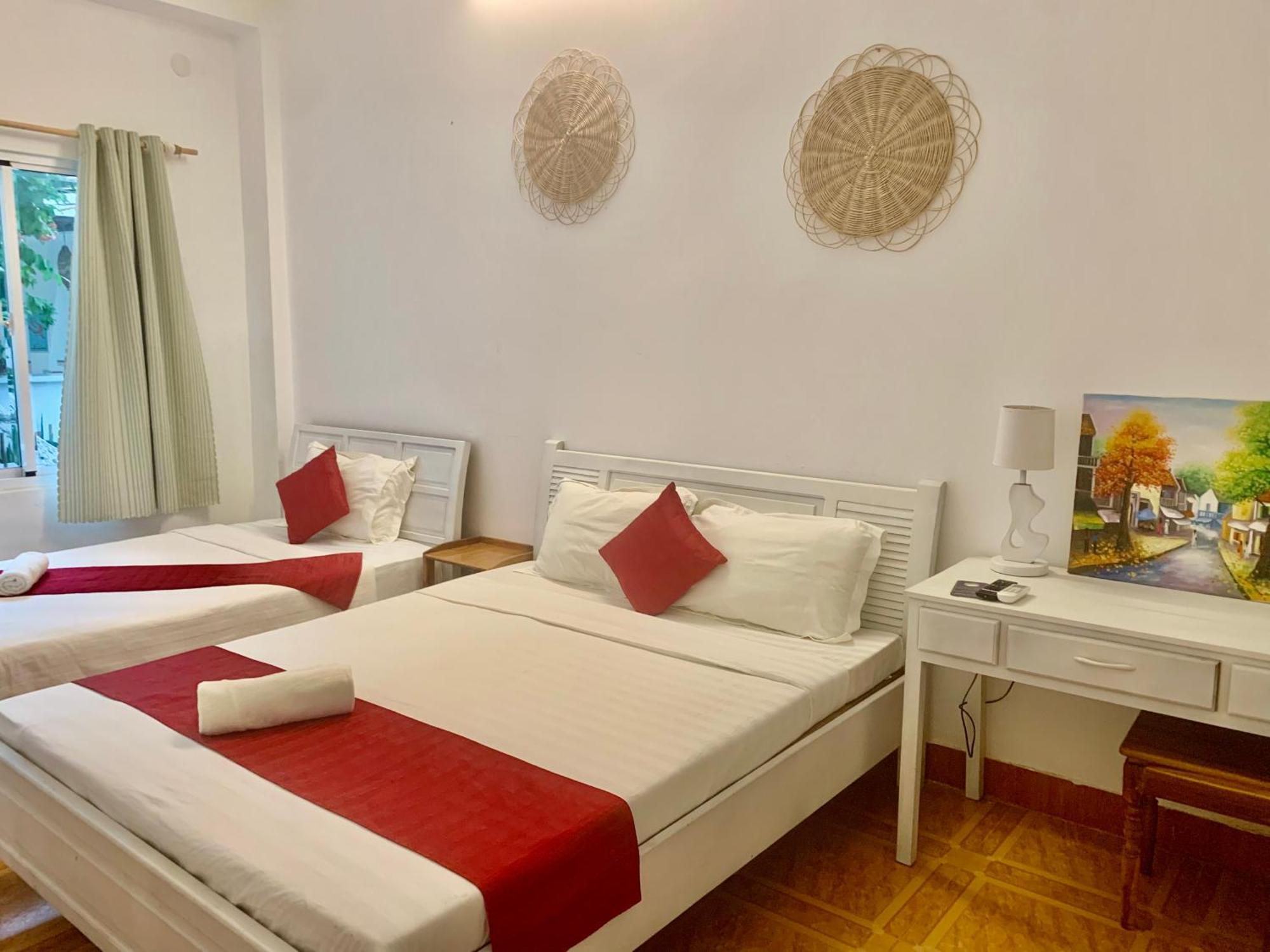 Hotel A L Y S S A Seaside Muine Mui Ne Exterior foto