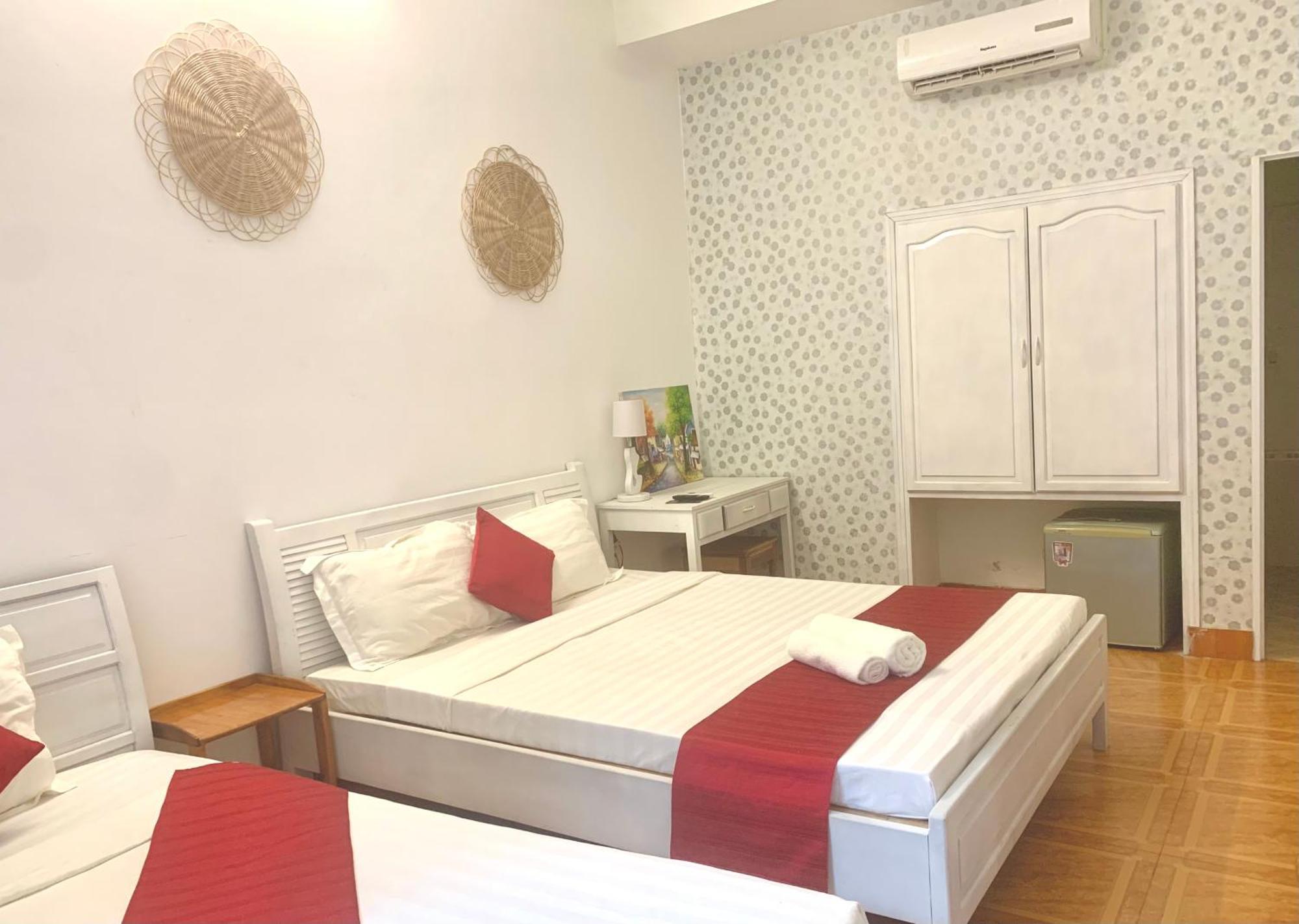 Hotel A L Y S S A Seaside Muine Mui Ne Exterior foto