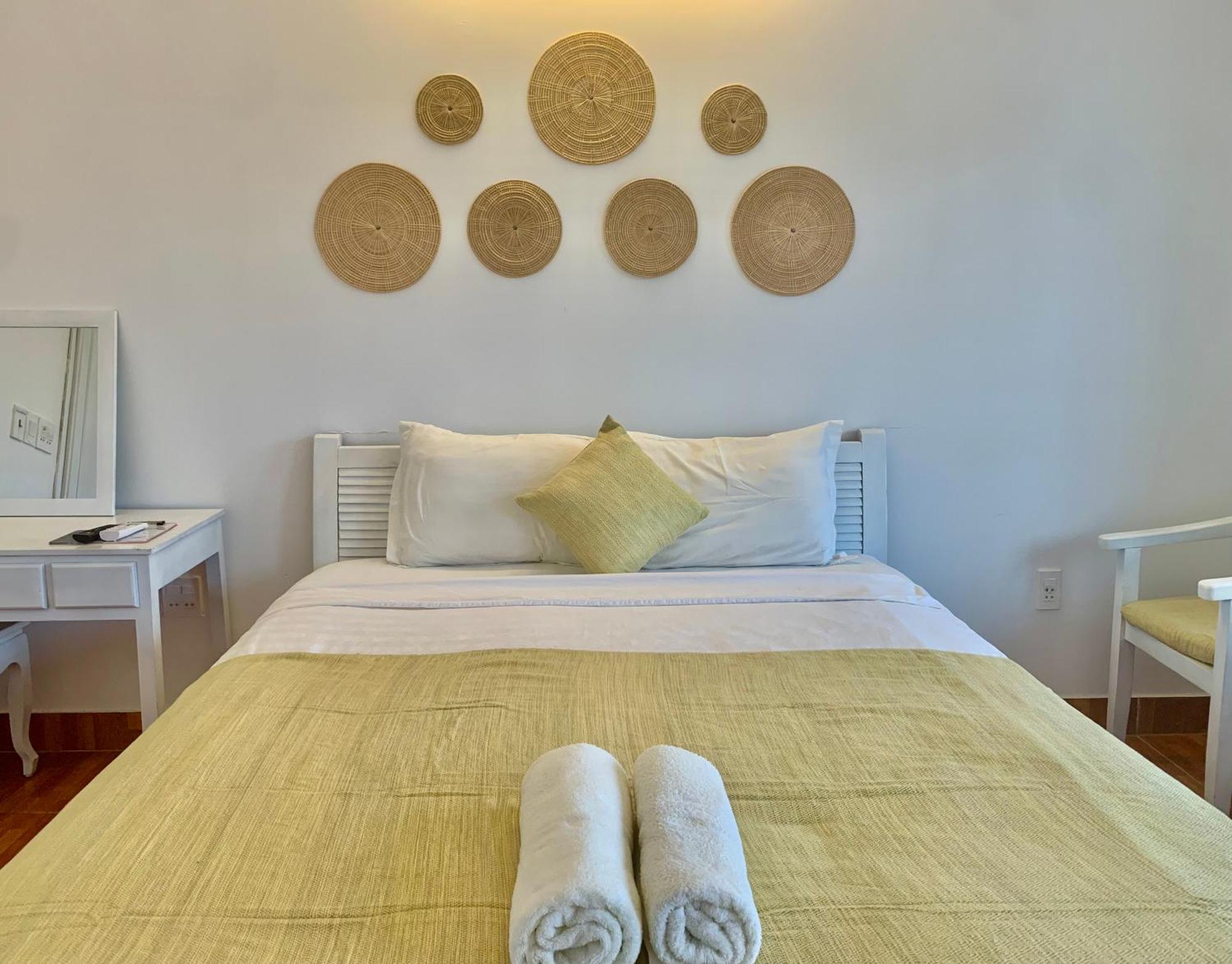 Hotel A L Y S S A Seaside Muine Mui Ne Exterior foto